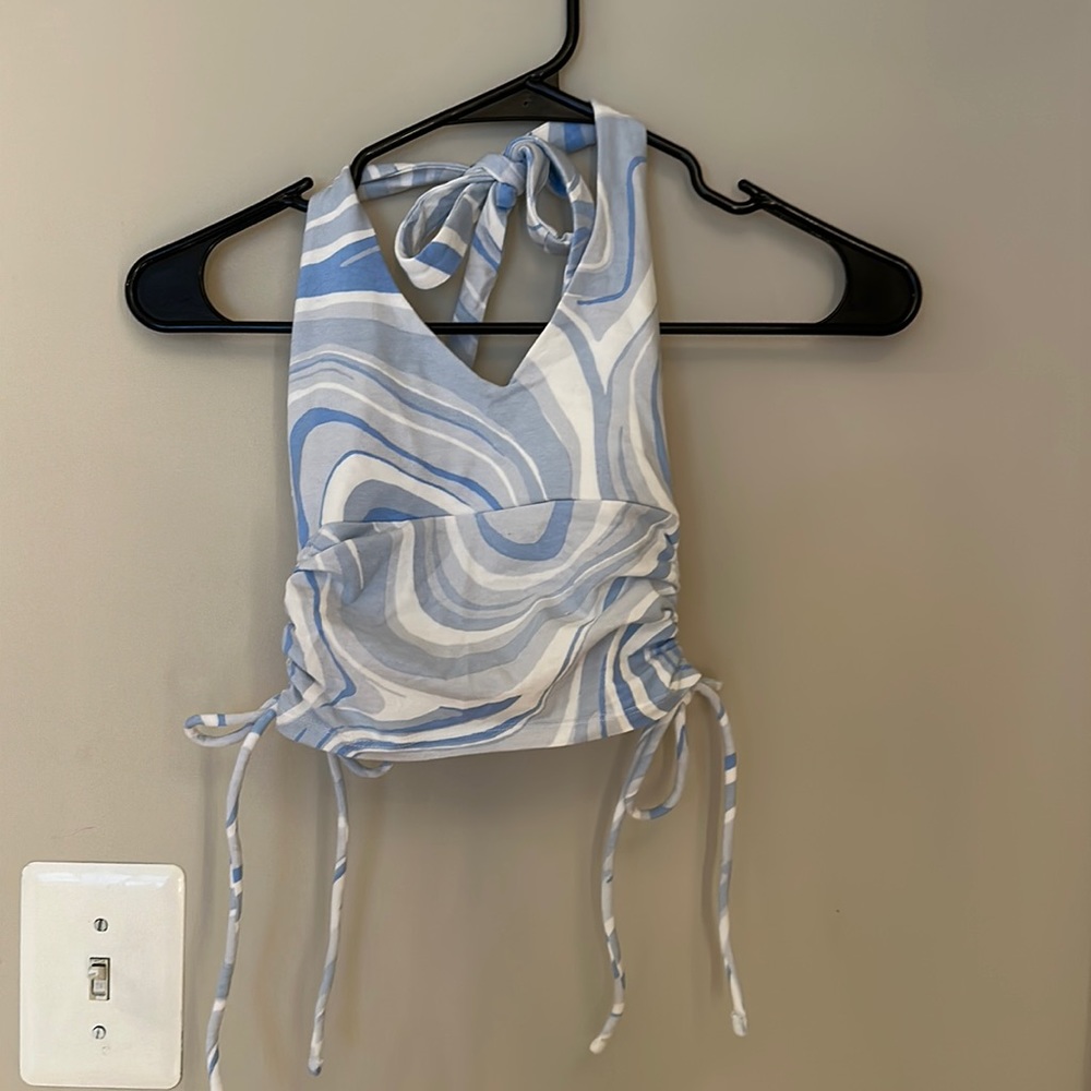 Perfect retro baby blue tie tee!!